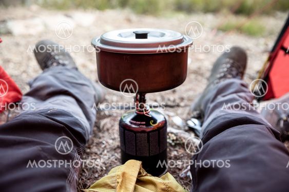 campingkök under matlagning