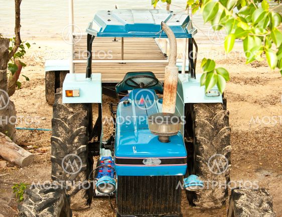 Tractor car