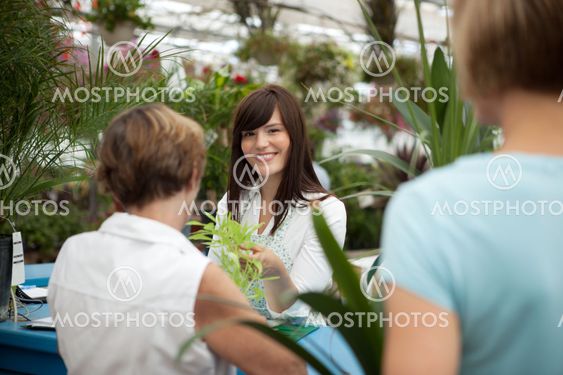 Garden Center Cashier Line