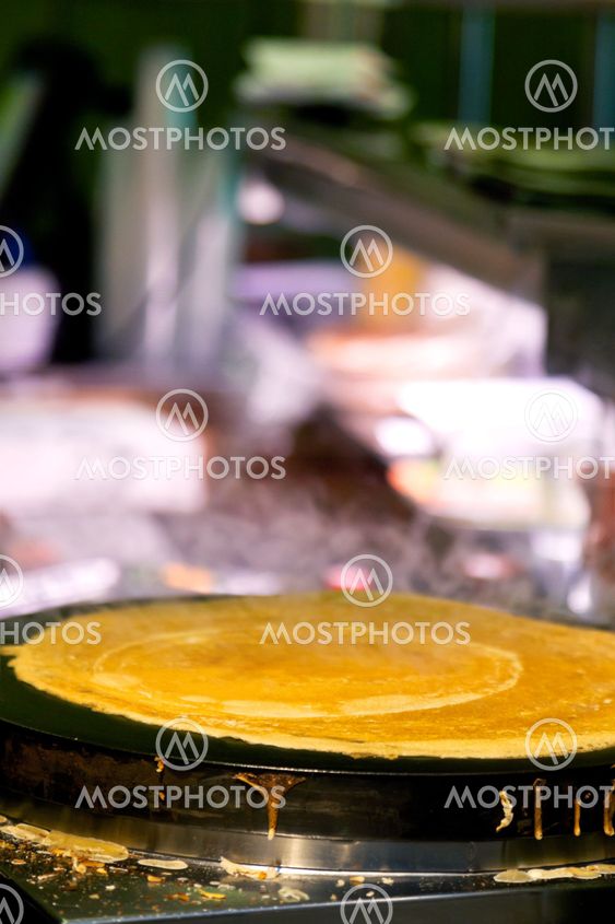 cooked crepe