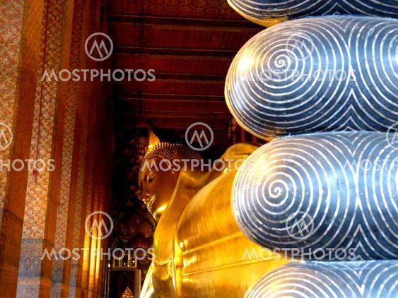 Reclining Buddha at Wat Pho