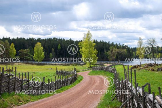 Old fashioned gravel road