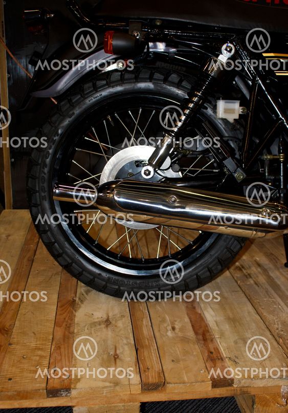 motorbike exhaust pipe