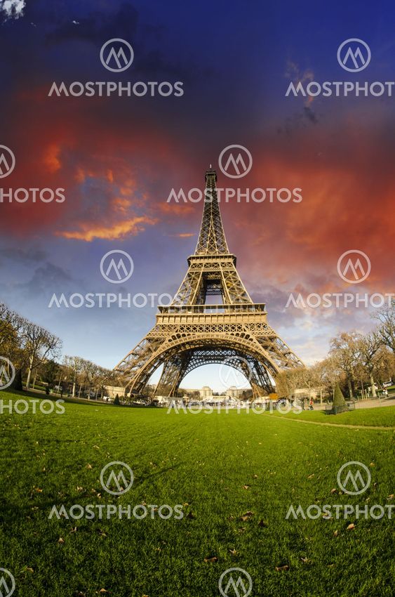 Colors of Eiffel Tower in Paris