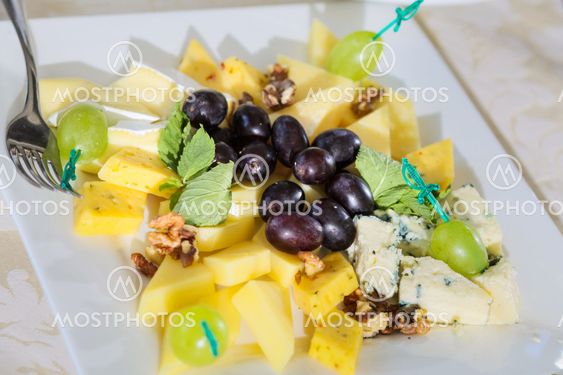 Grape and cheese