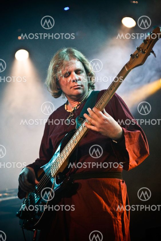 MOSCOW - MARCH 9: Razoom band performs at OTV2 live show on March 9, 2009 in Moscow, Russia