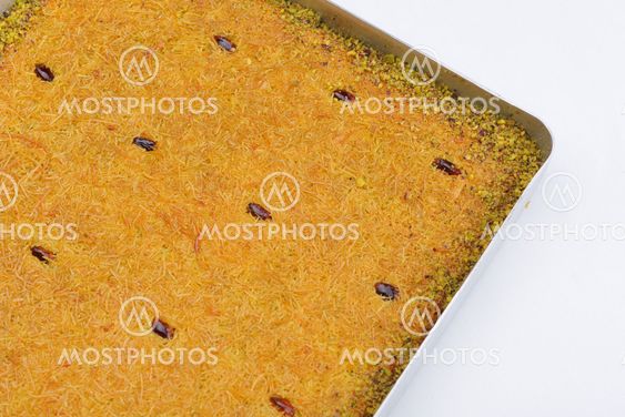 Turkish pastry kadaif