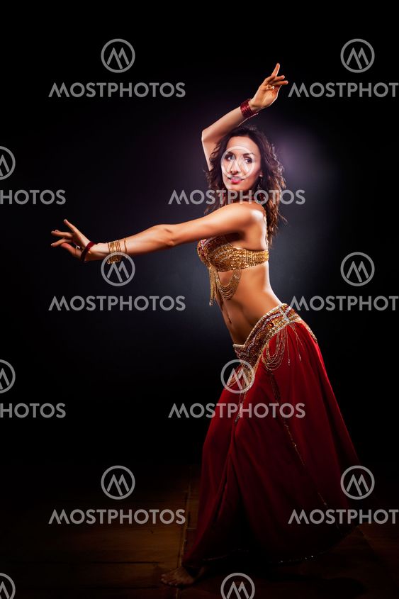 Belly dancer