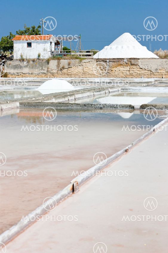 saline in Troncalhada, Beira, Portugal
