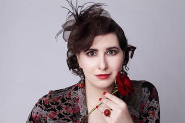 Gorgeous brunette woman in red hat retro style fashion...