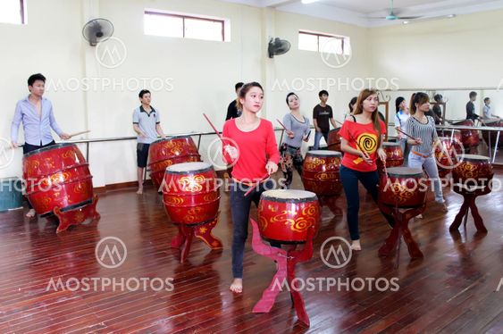 Artists performing drum
