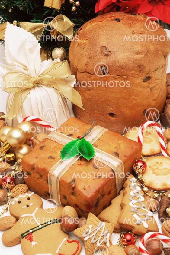 Christmas cakes and biscuits