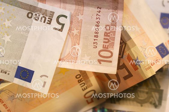Euro bank notes