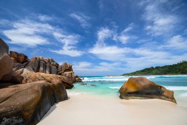 Seychelles beach view with large rocks