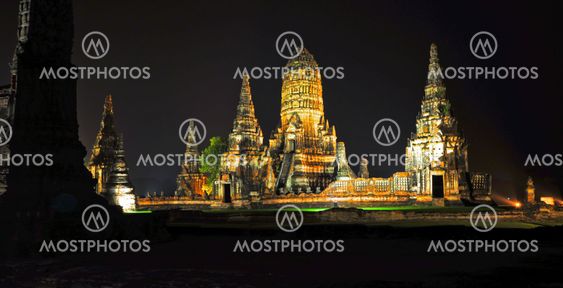 Wat Chaiwattanaram, the historical temple in Ayutthaya, Thailand