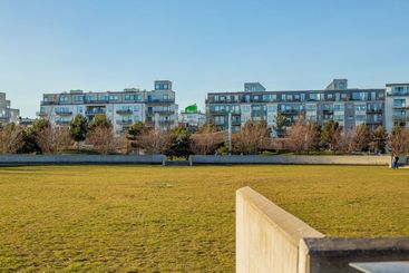 Utsikt över Västra hamnen från Varvsparken i Malmö