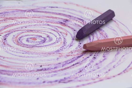 Pink and lilac crayons