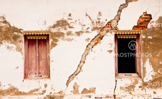 Window on the wall.