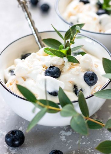 Light summer dessert made from whipped cream, meringues...