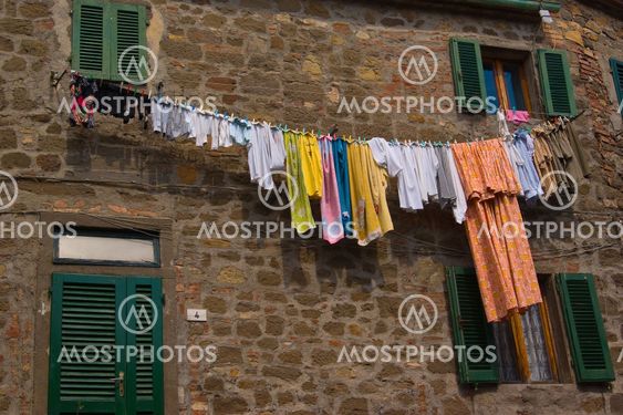 Wäsche auf der Leine - Wash line