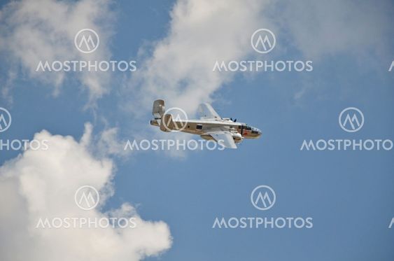 Фронтовой бомбардировщик В-25 "Митч