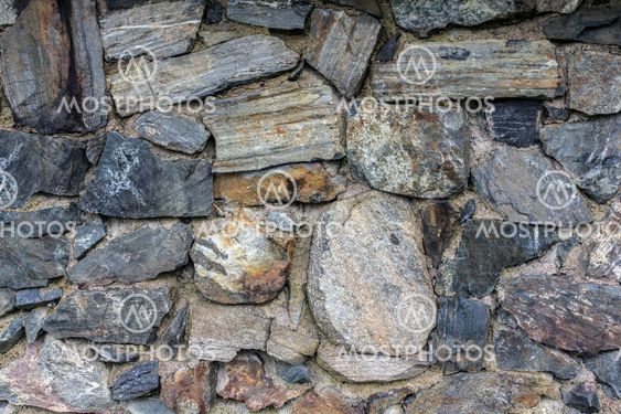 Stone fence