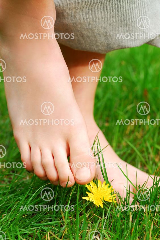 Barefoot