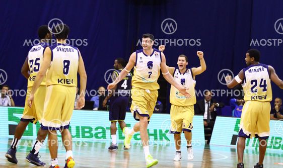 BC Budivelnik players