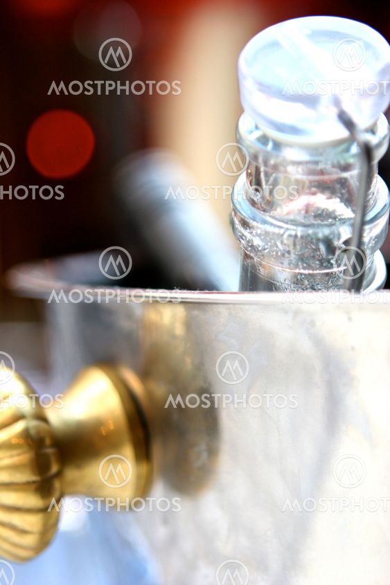 ice bucket 1