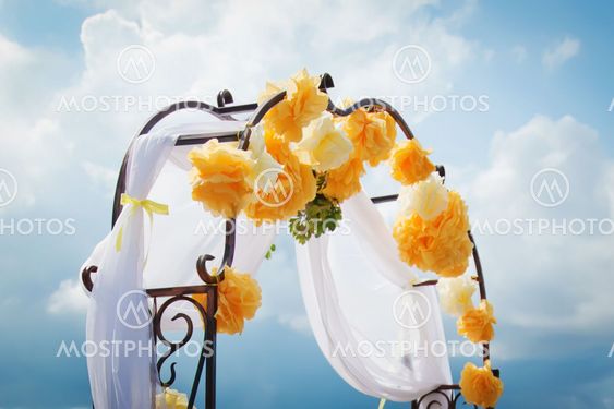 Wedding arch