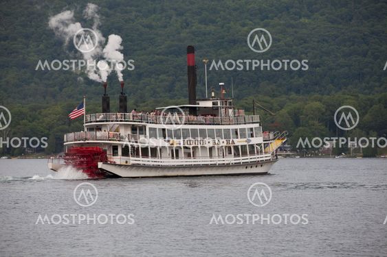 Steam boat at Lake George