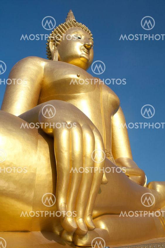 Big Golden Buddha statue in Thailand temple