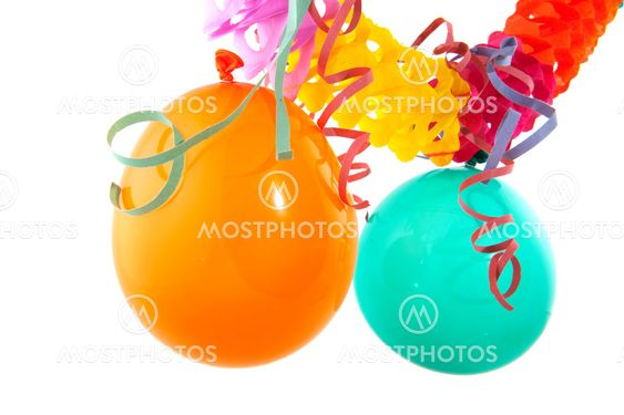 garland with balloons
