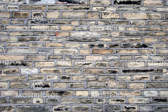 Pointed Stone Wall