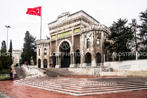 Istanbul University