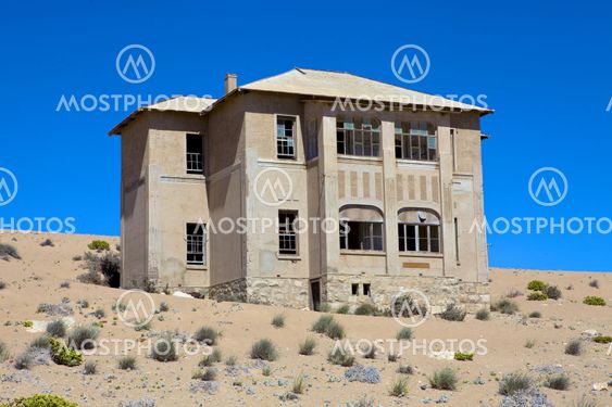 ruine of an house in kolmanskop, namibia