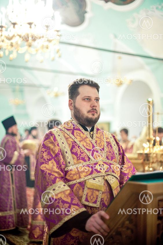 MOSCOW - MARCH 13: Orthodox liturgy with bishop Mercury in High Monastery of St Peter in Moscow on March 13, 2010 in Moscow