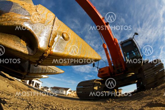 Backhoe teeth