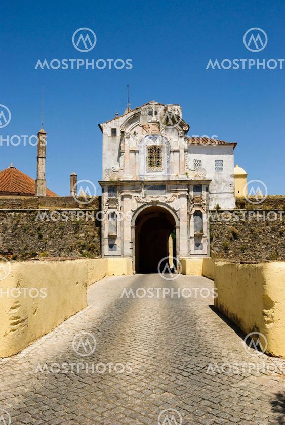 Entrance to Elvas city, Portugal