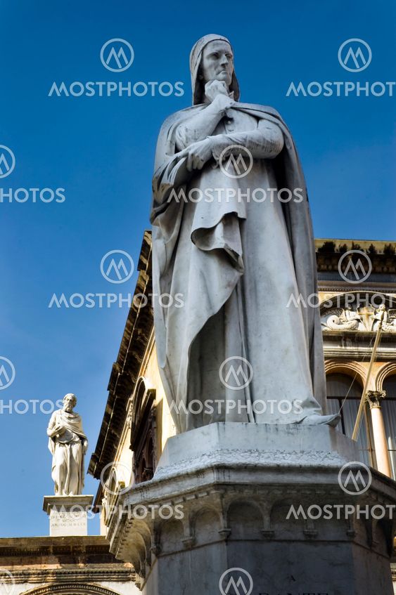 Dante's Statue in Verona