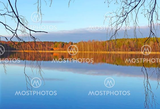 Autumn at the lake