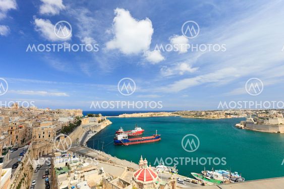 Valletta harbor