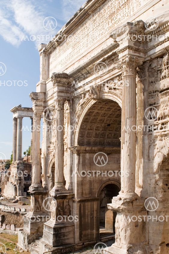 arch in Roman forum