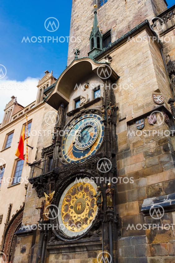 Kiehtova hyvin vanha Prahan Astronomical Clock-Praha Orloj