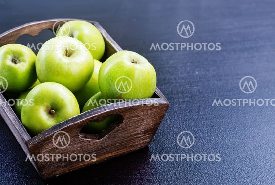 crop of apples