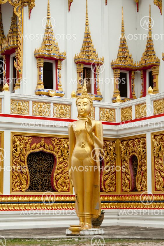 Golden Statue of Buddha