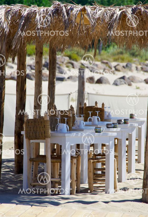 Luxury Dinner by the Sea