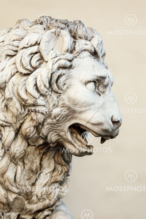 Lion Sculpture