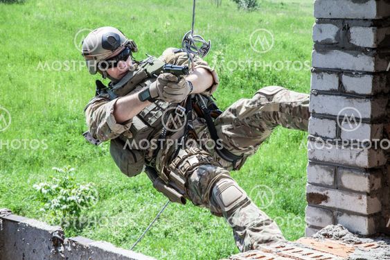 rappeling with weapons