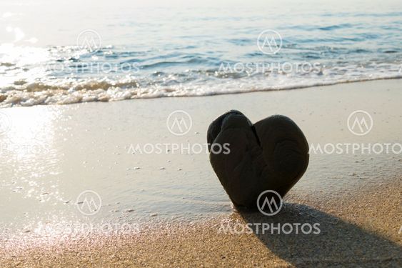 Heart rock